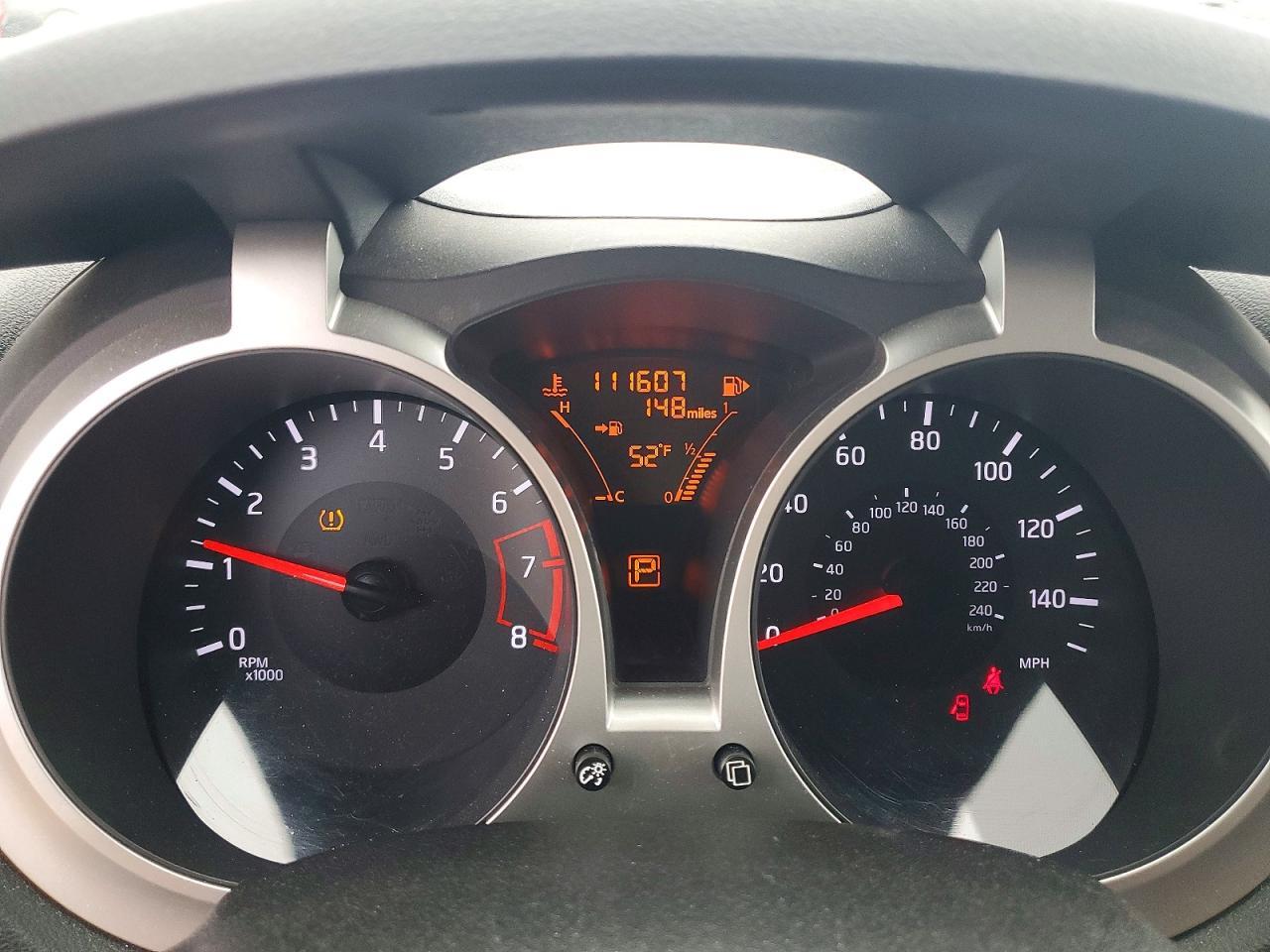 2015 Nissan Juke S - zdjęcie 9