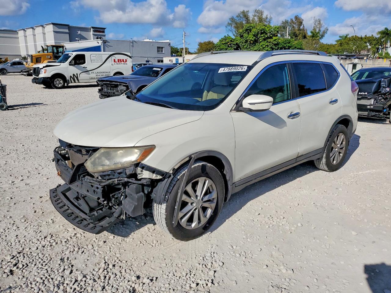 2016 Nissan Rogue Sv - zdjęcie główne