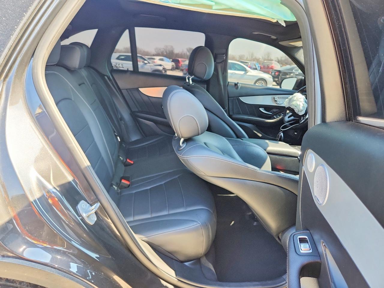 2020 Mercedes-Benz Glc 300 4Matic - zdjęcie 11