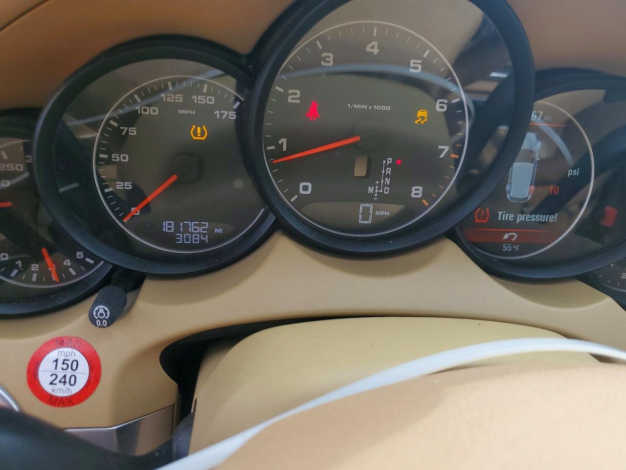 2013 Porsche Cayenne - zdjęcie 9