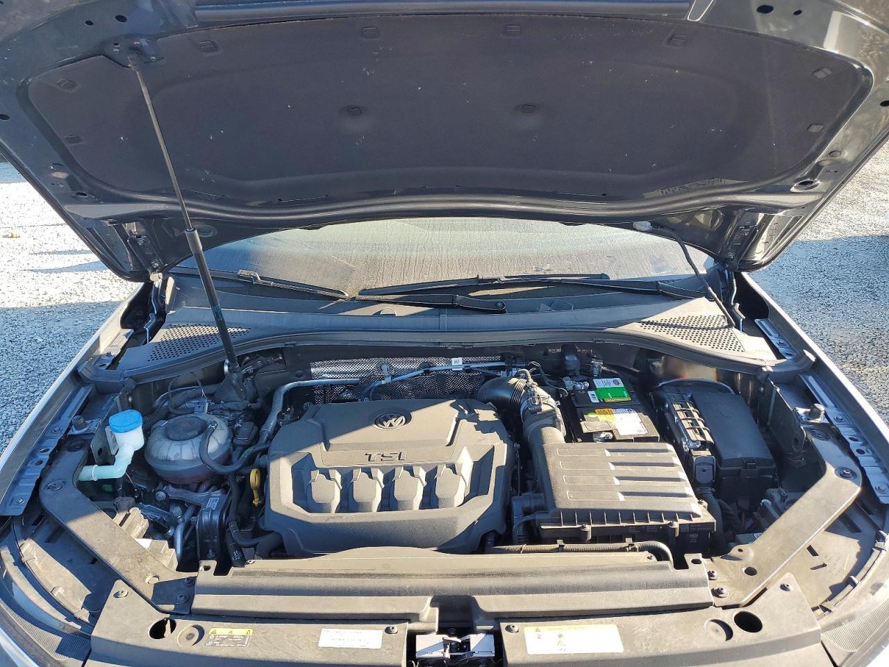 2022 Volkswagen Tiguan S - zdjęcie 12