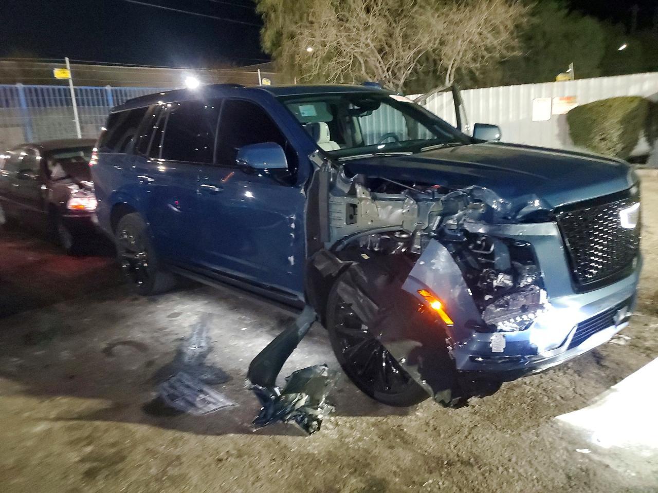 2026 Cadillac Escalade Sport Platinum - zdjęcie 4