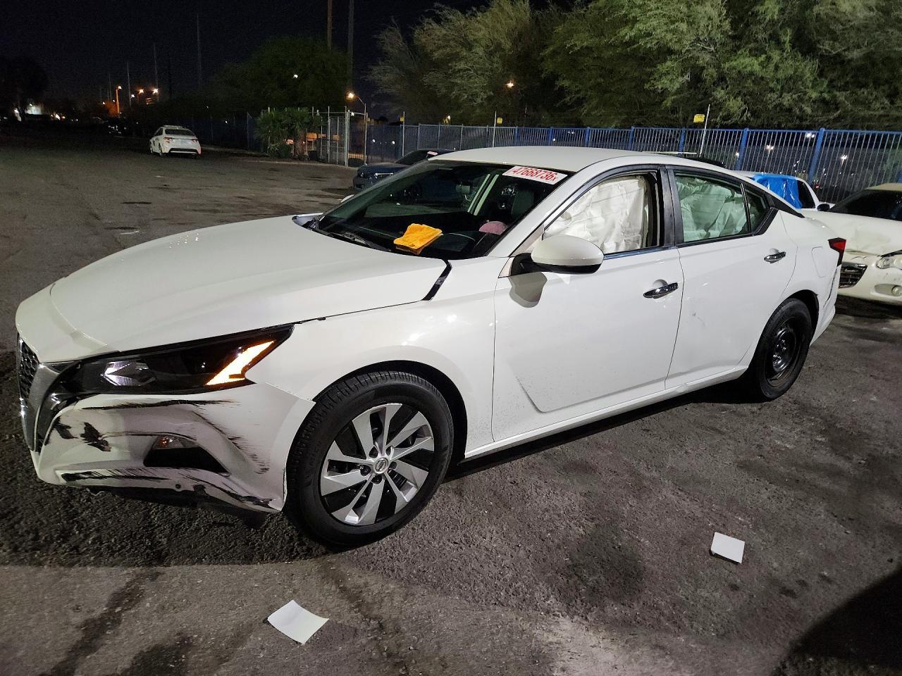 2022 Nissan Altima S Fwd - zdjęcie główne