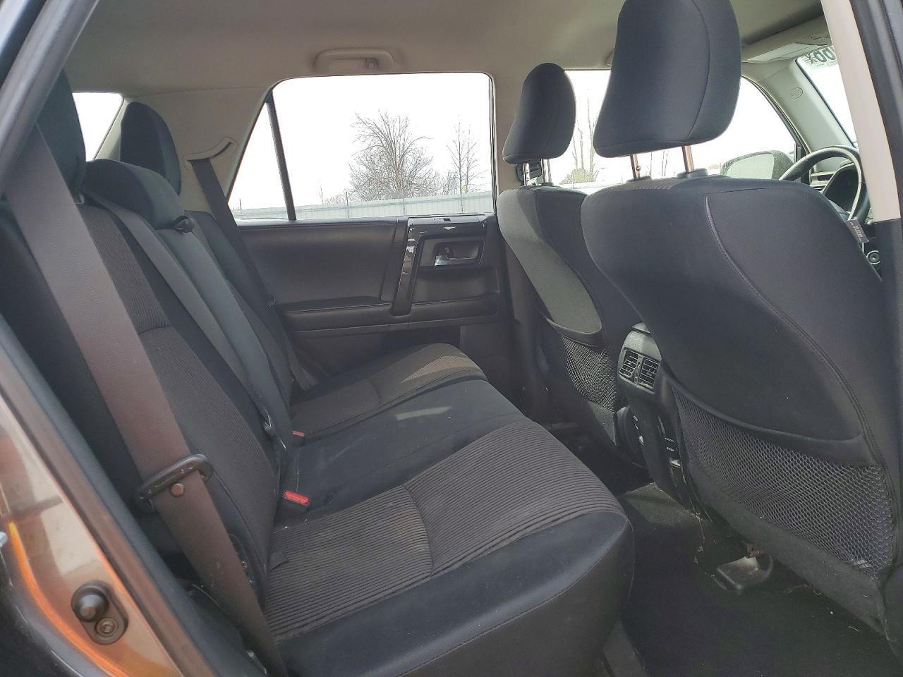 2014 Toyota 4Runner Trail - zdjęcie 10