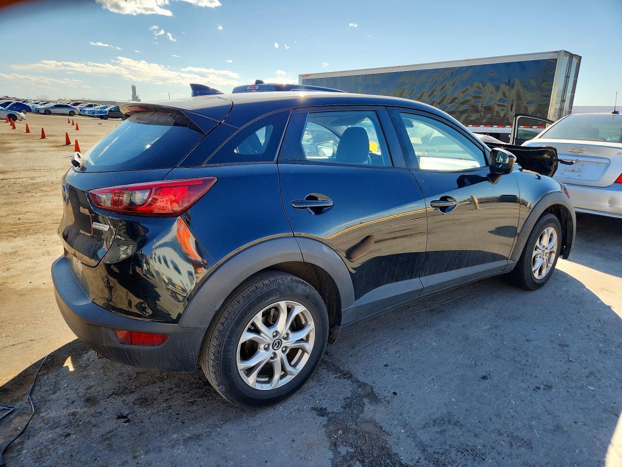 2019 Mazda Cx-3 Sport - zdjęcie 3