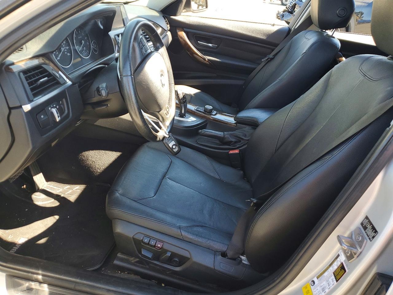 2013 BMW 328 I - zdjęcie 7