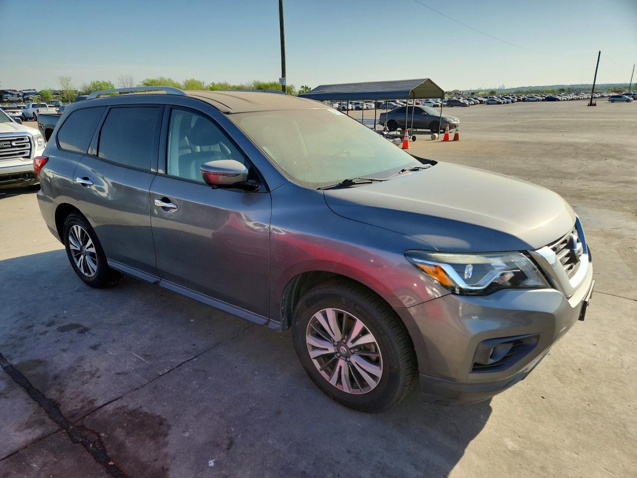 2019 Nissan Pathfinder Sl - zdjęcie 4