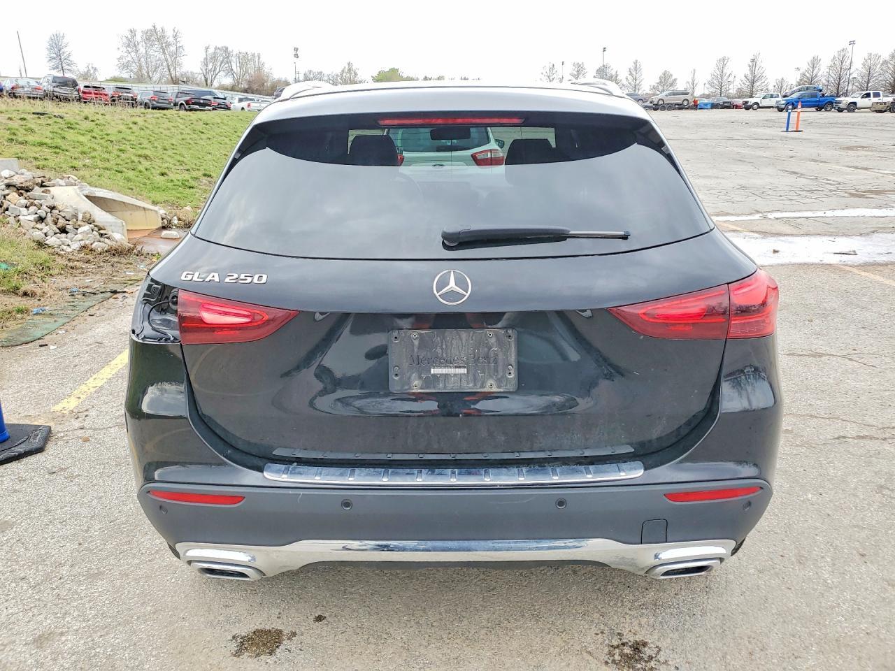 2025 Mercedes-Benz Gla 250 - zdjęcie 6