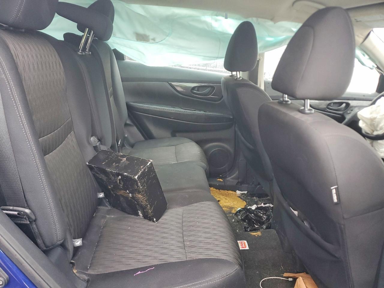 2019 Nissan Rogue S - zdjęcie 11