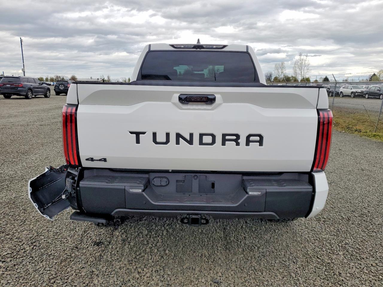 2026 Toyota Tundra Limited - zdjęcie 6