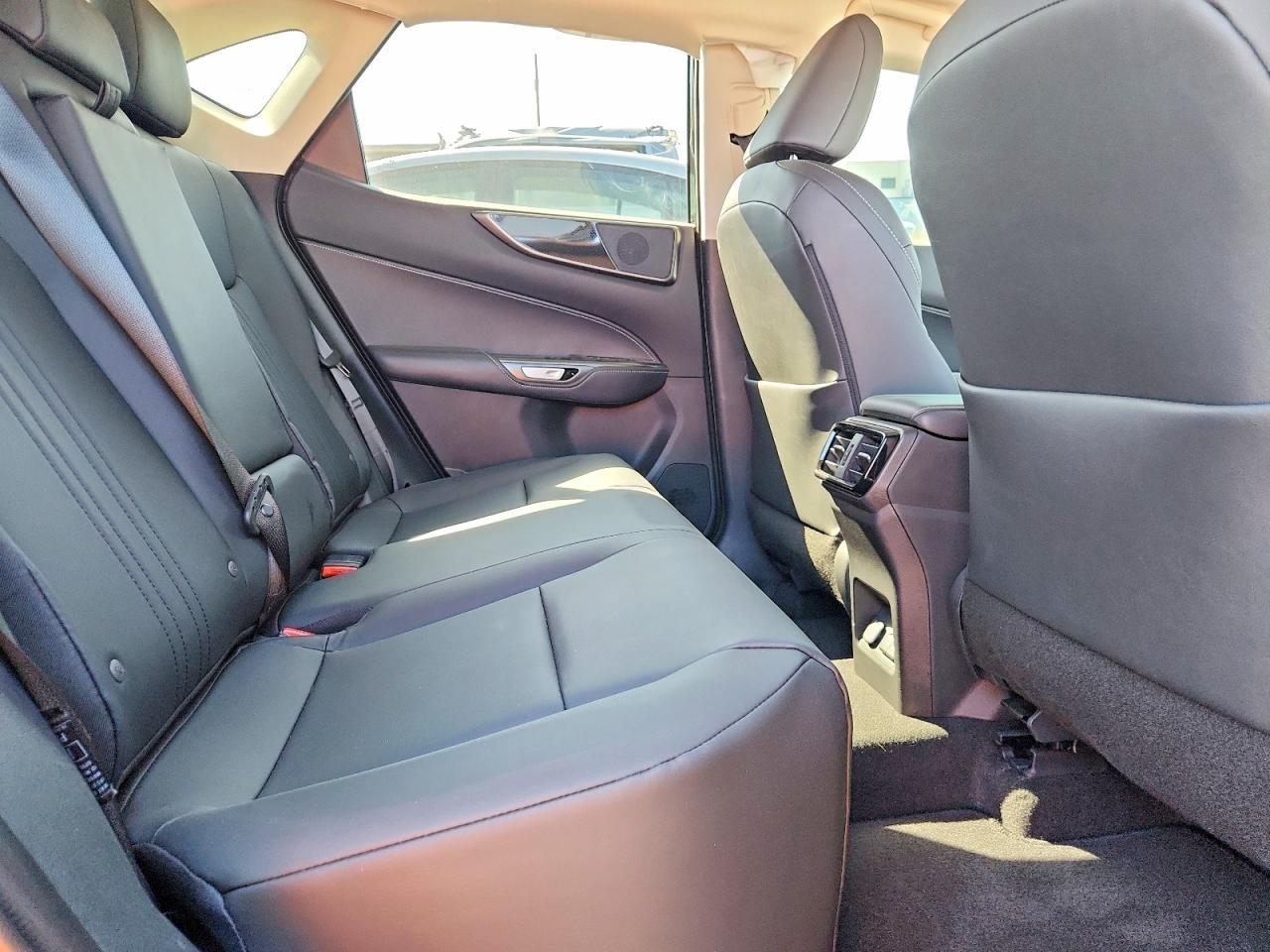 2026 Lexus Nx 350 Base - zdjęcie 11