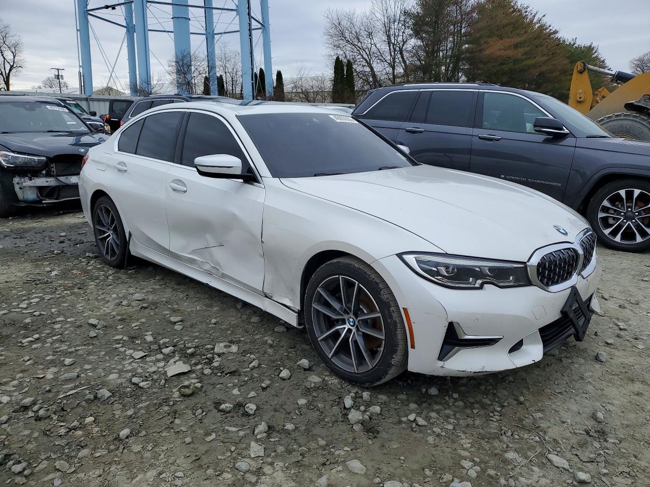 BMW Seria 3 - zdjęcie 4