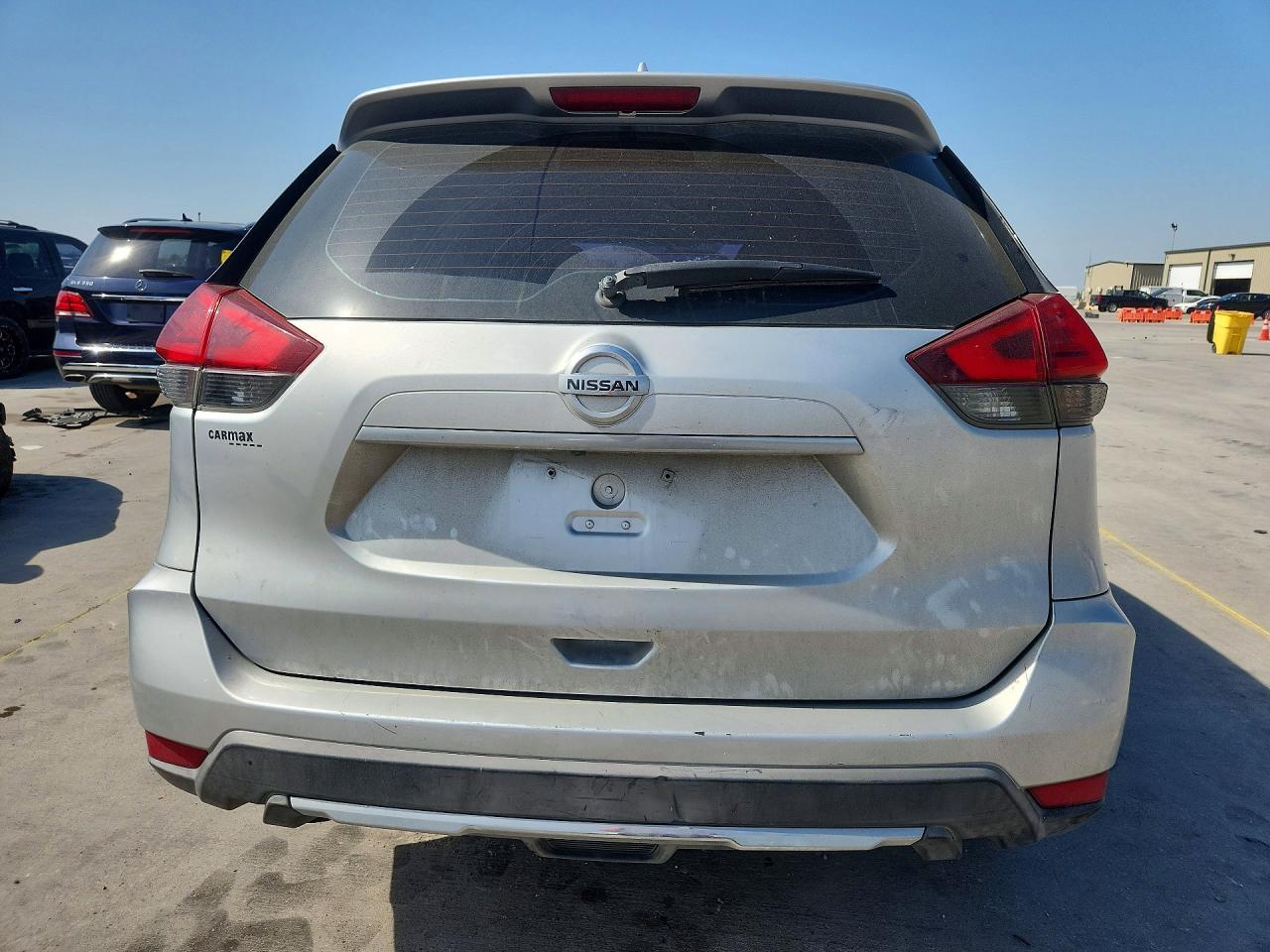 2017 Nissan Rogue S - zdjęcie 6