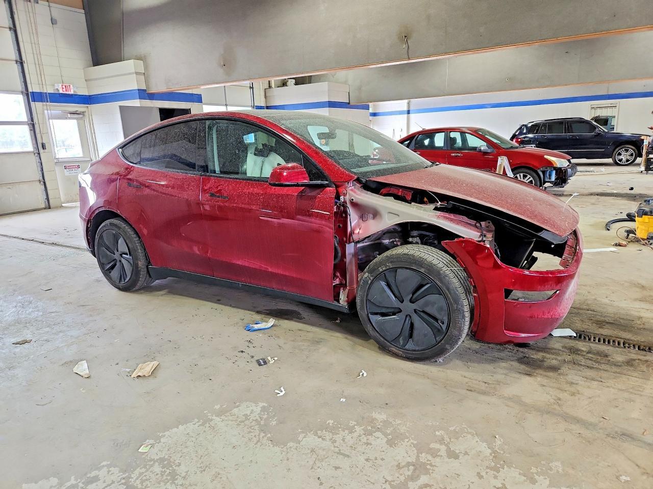 2026 Tesla Model Y - zdjęcie 4