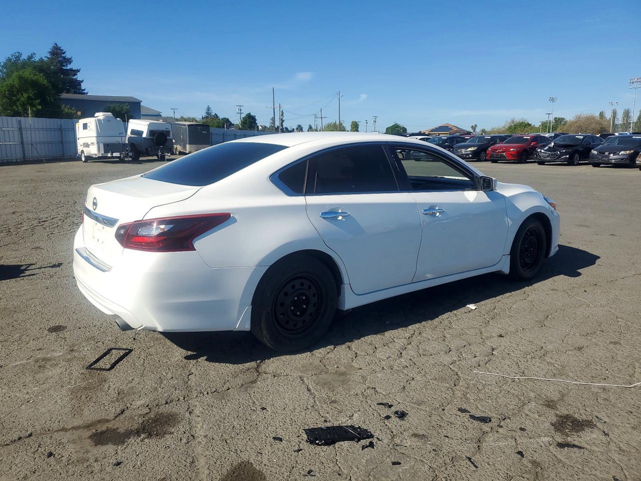 2017 Nissan Altima 2.5 S - zdjęcie 3