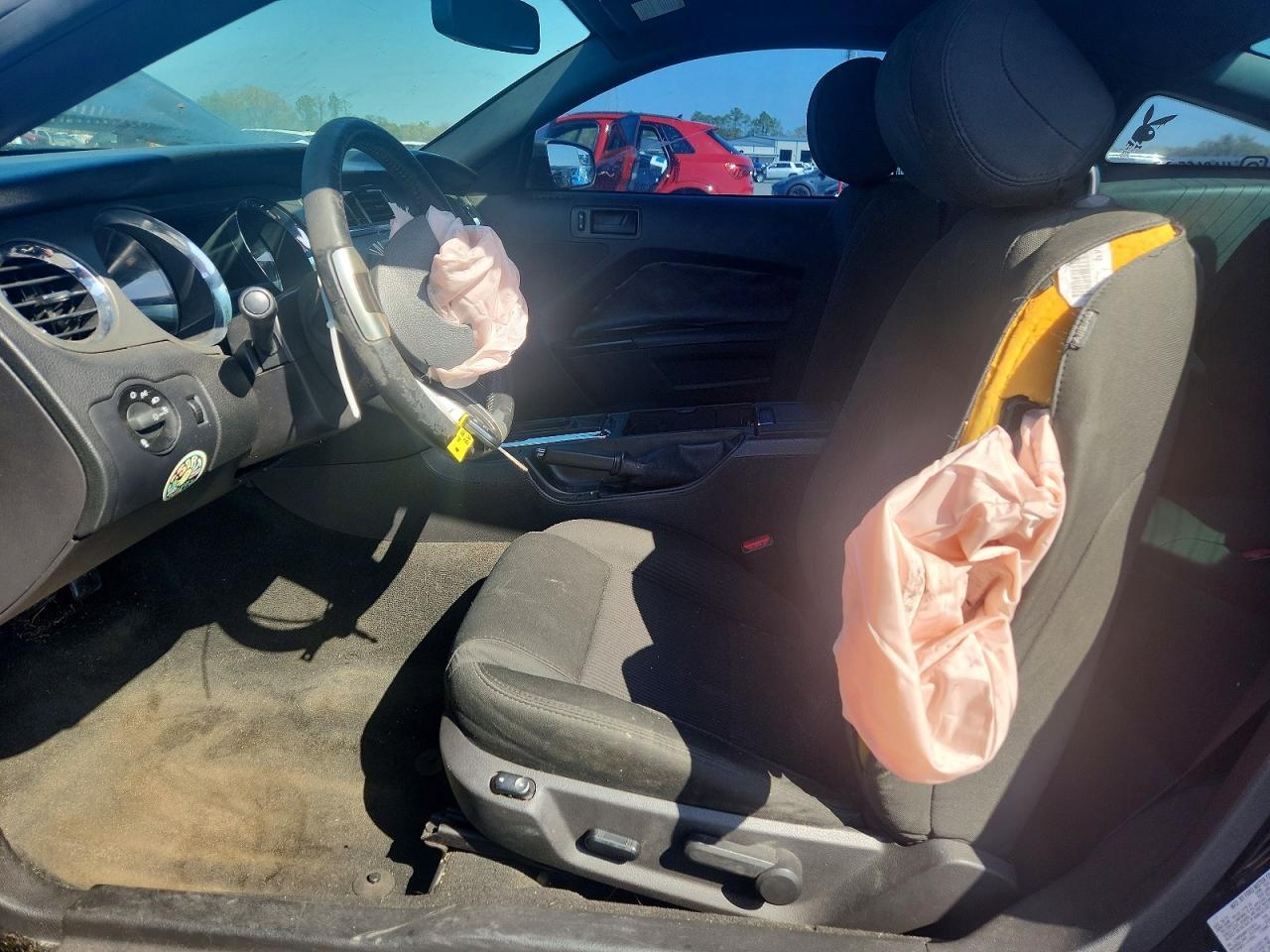 2014 Ford Mustang - zdjęcie 7