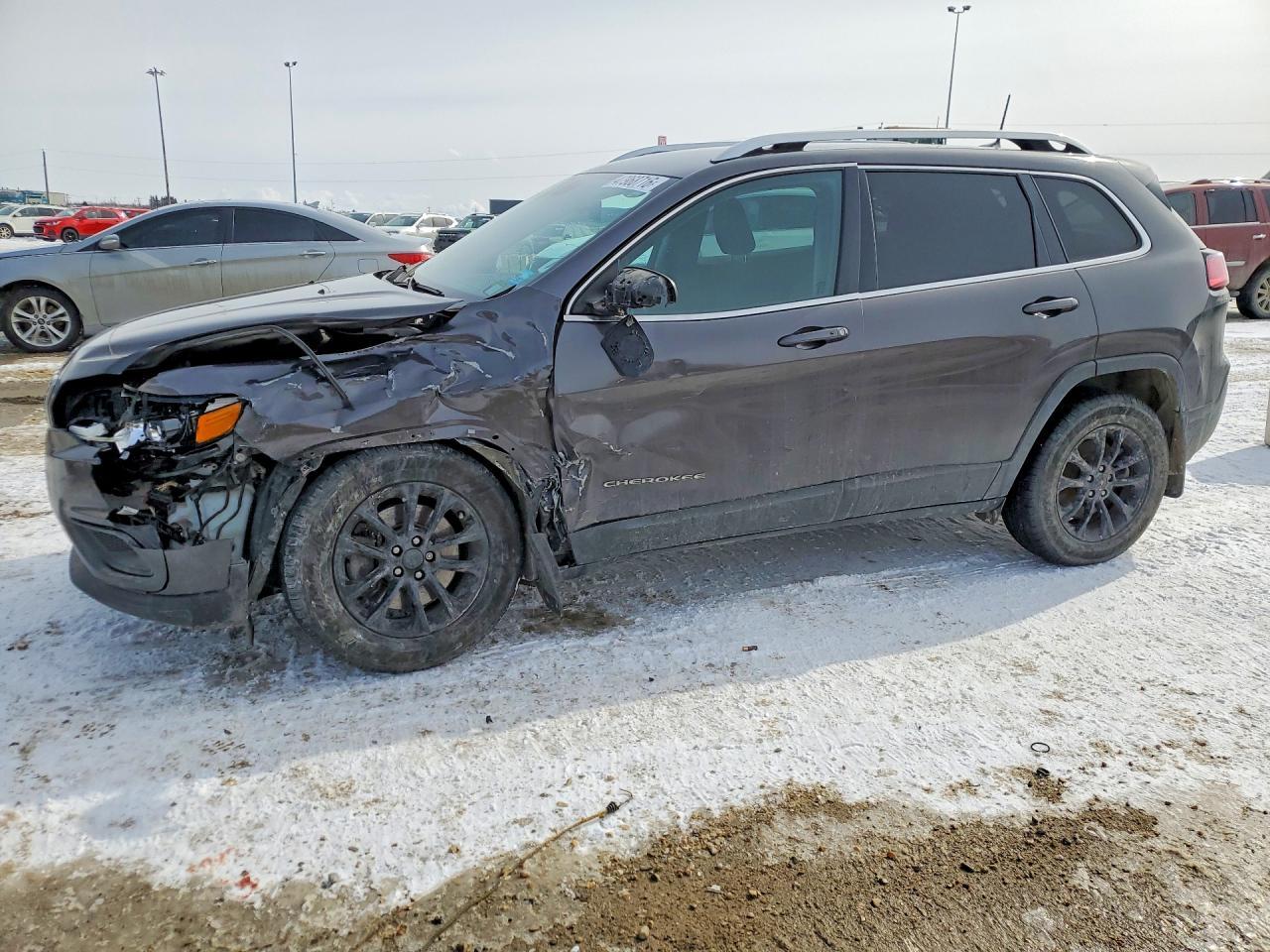 2019 Jeep Cherokee Latitude - zdjęcie główne