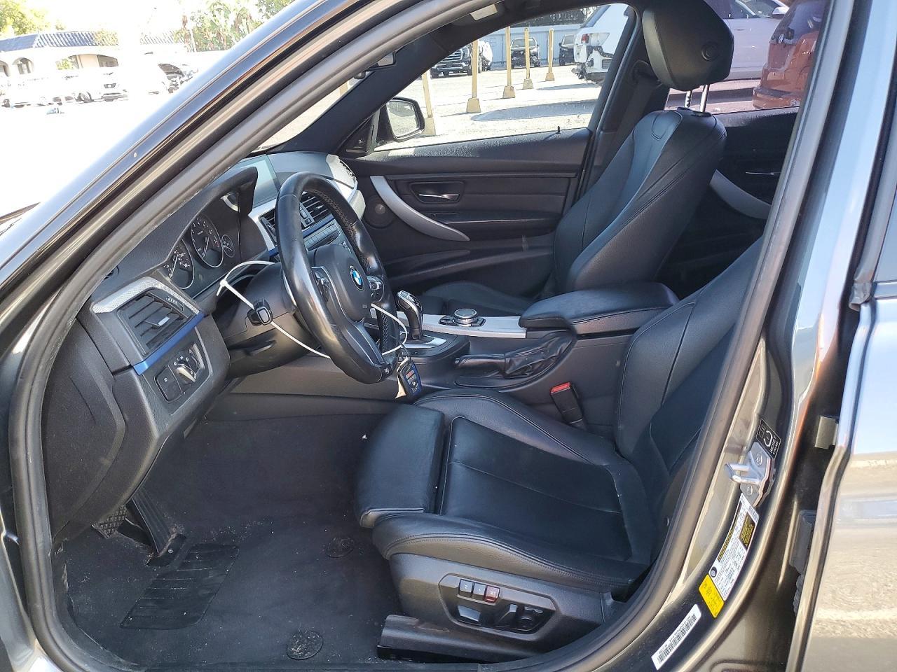 2015 BMW 335 I - zdjęcie 7
