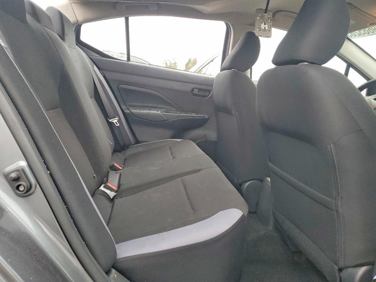 2025 Nissan Versa S - zdjęcie 10