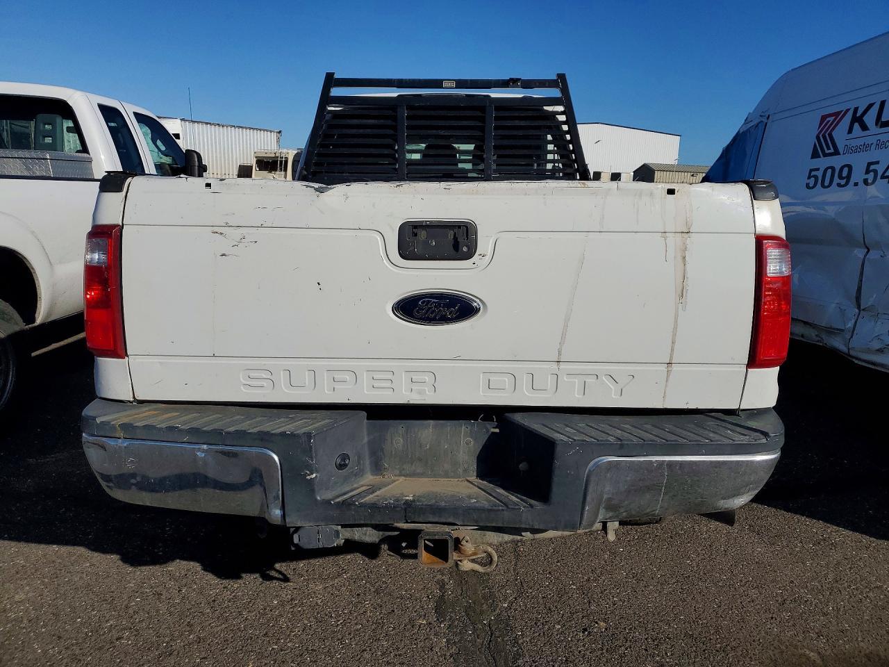 2016 Ford F350 Super Duty - zdjęcie 6