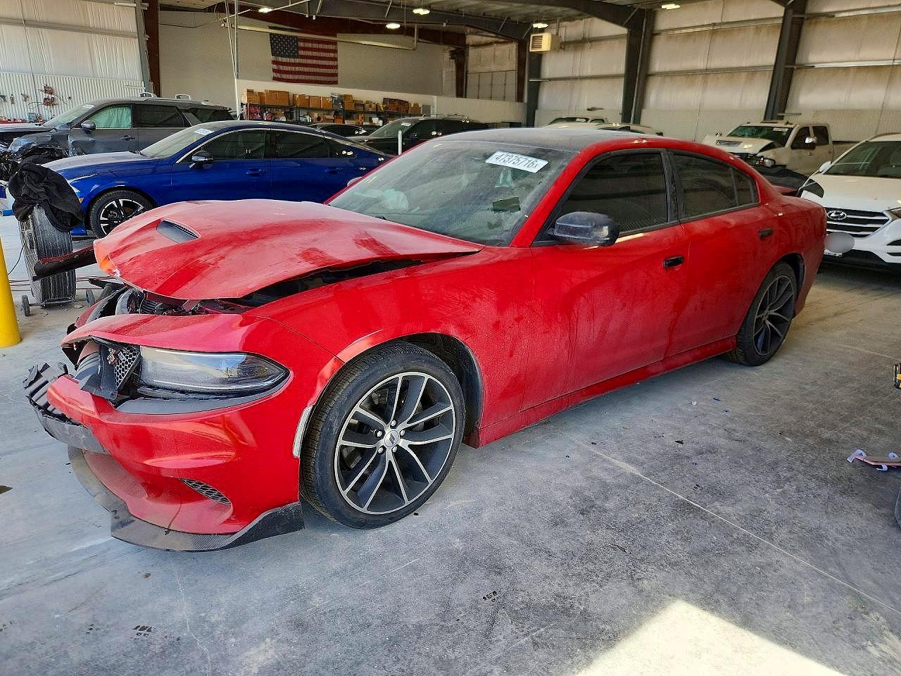 2017 Dodge Charger R - zdjęcie główne
