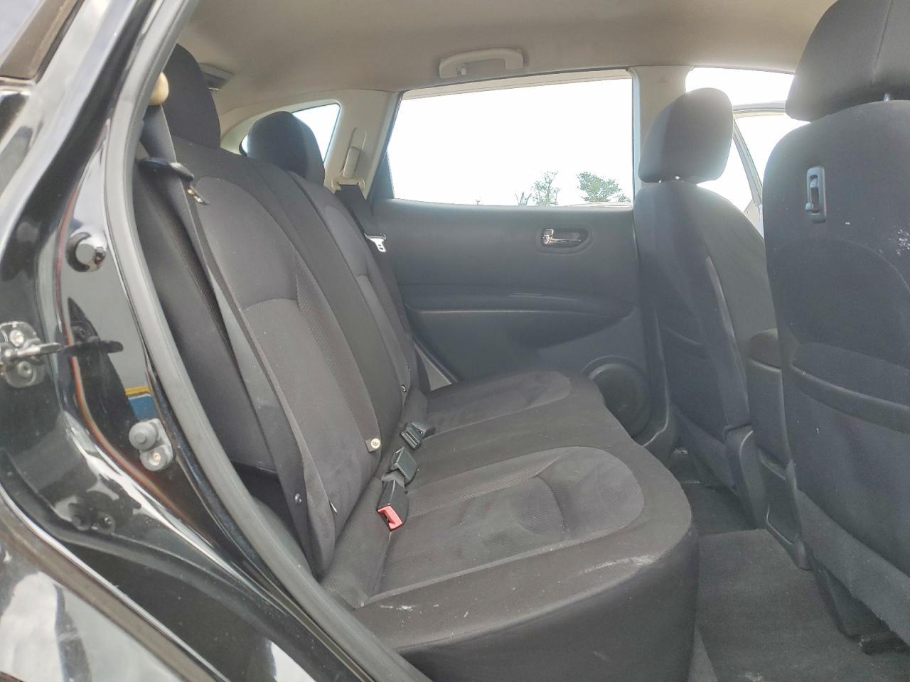 2013 Nissan Rogue S - zdjęcie 11