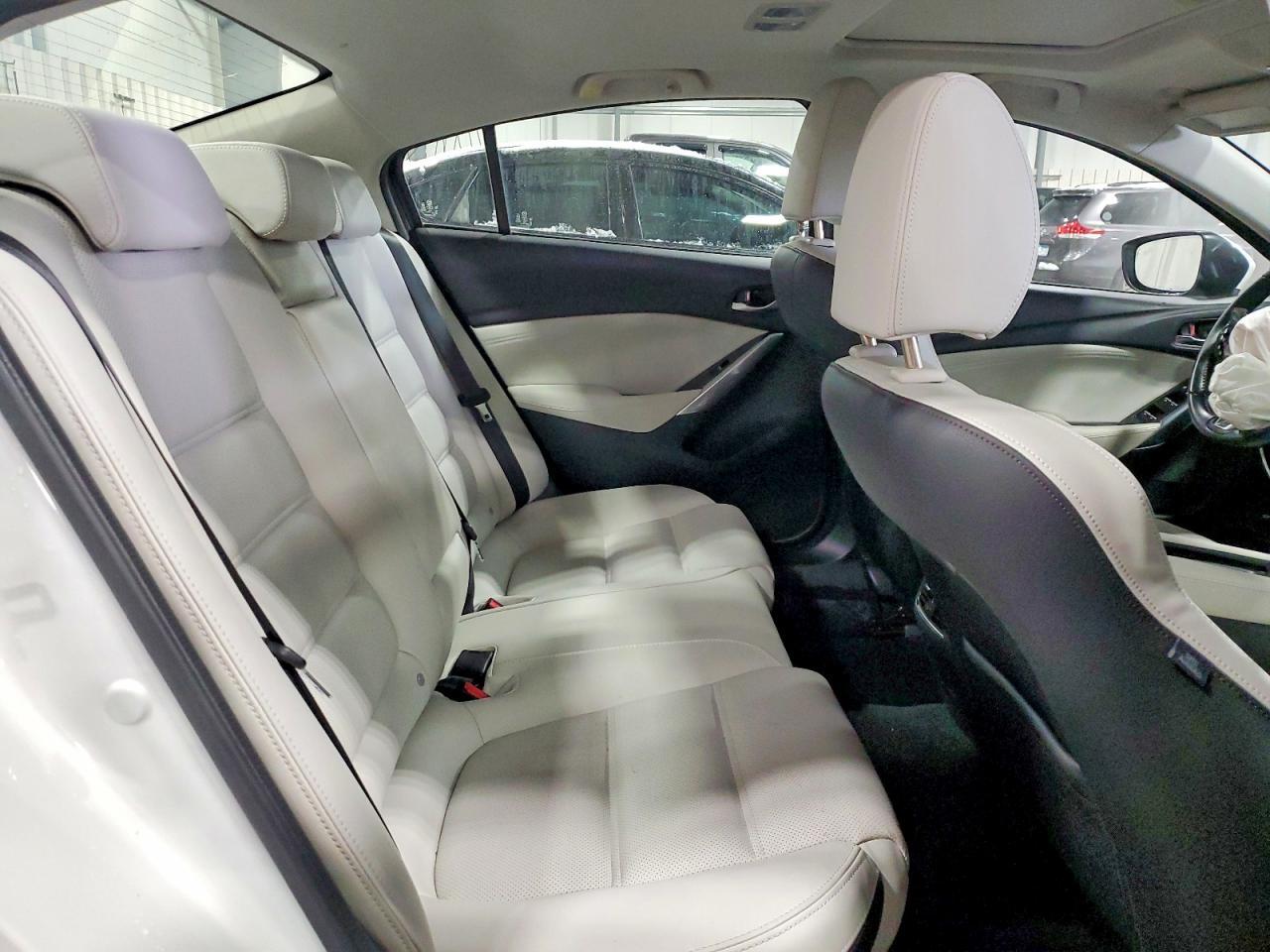 2017 Mazda 6 Grand Touring - zdjęcie 10