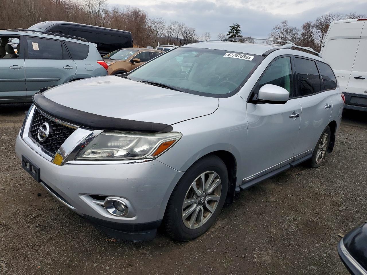 2013 Nissan Pathfinder S - zdjęcie główne