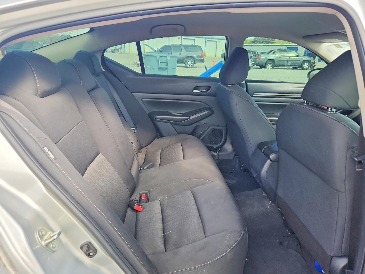 2021 Nissan Altima 2.5 S - zdjęcie 10