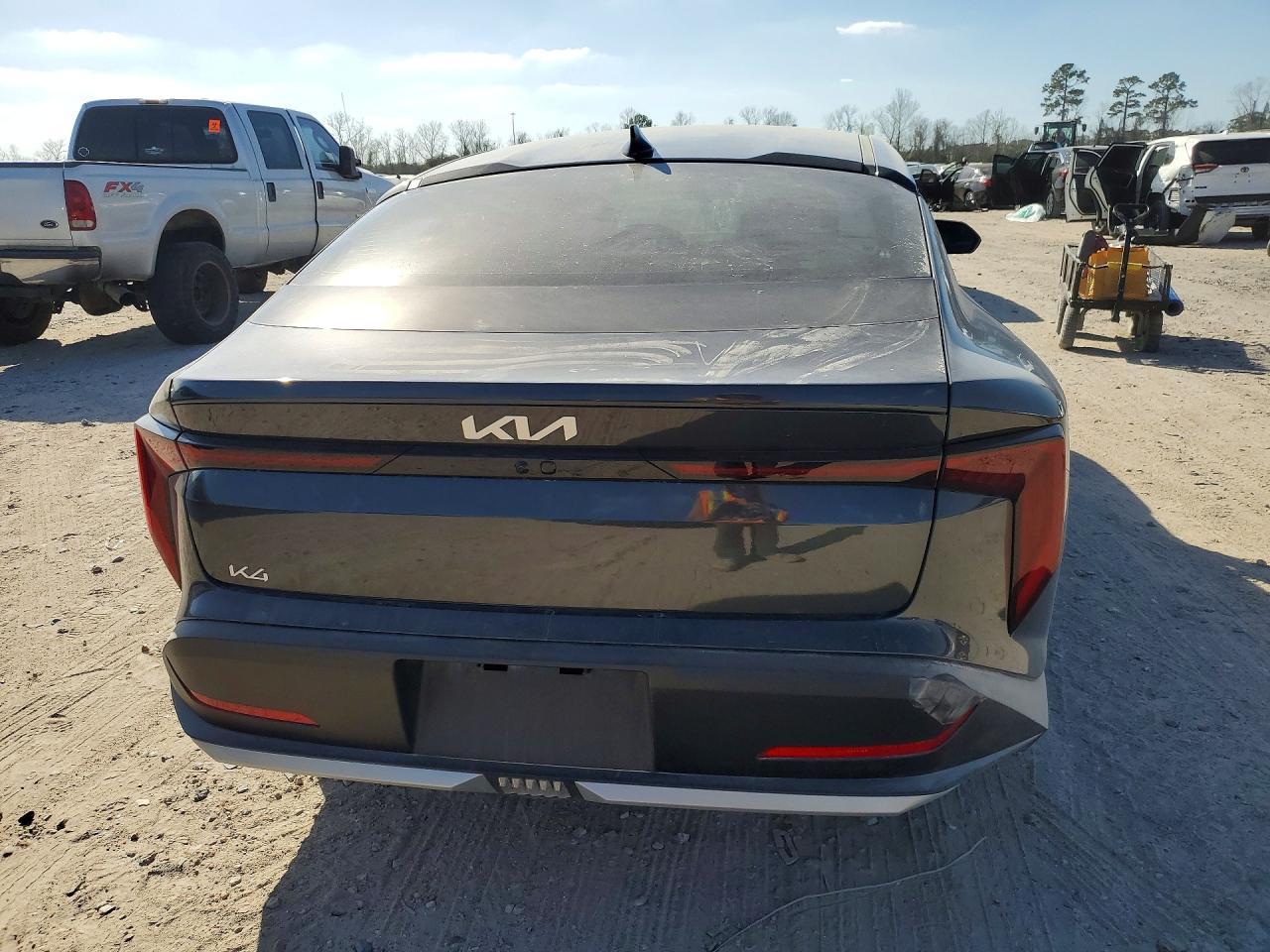 2025 Kia K4 Lxs - zdjęcie 6