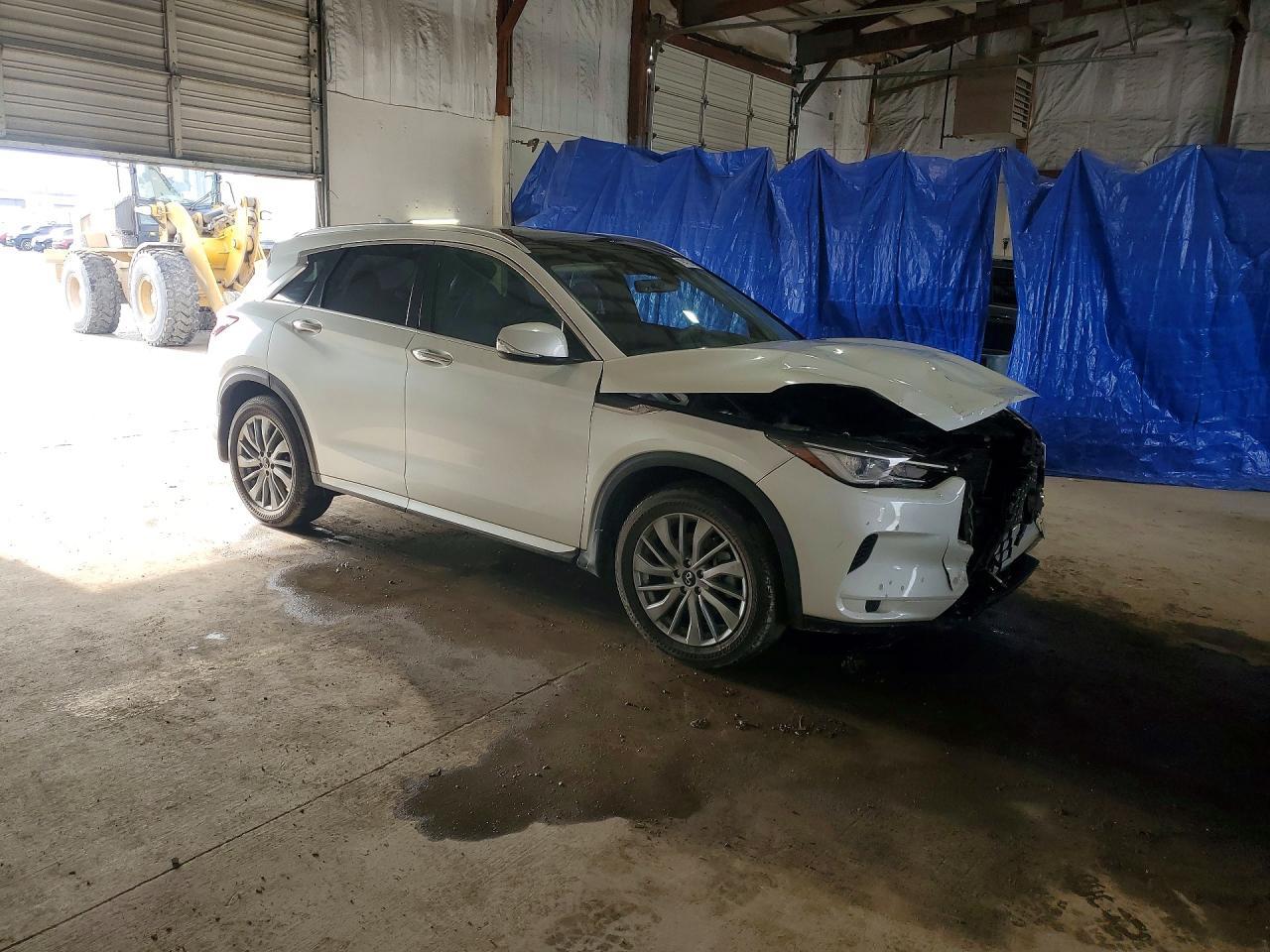 2024 Infiniti Qx50 Luxe - zdjęcie 4