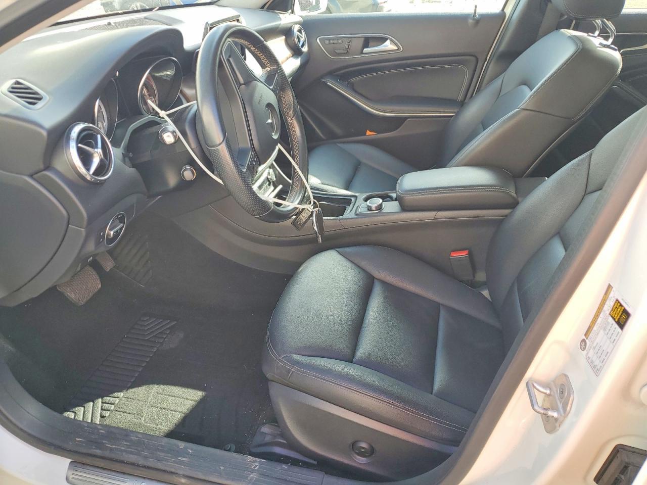 2015 Mercedes-Benz Gla 250 - zdjęcie 7