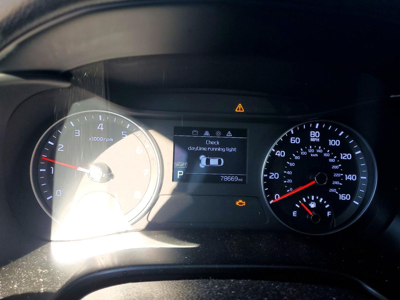 2020 Kia Forte Lxs - zdjęcie 9