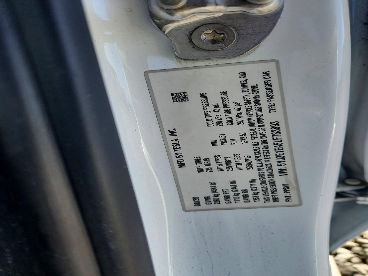 2020 Tesla Model 3 - zdjęcie 12