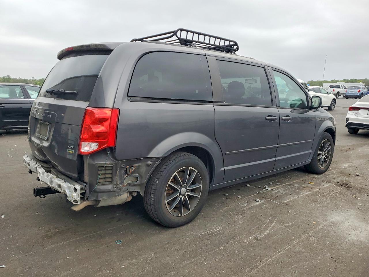 2017 Dodge Grand Caravan Gt - zdjęcie 3