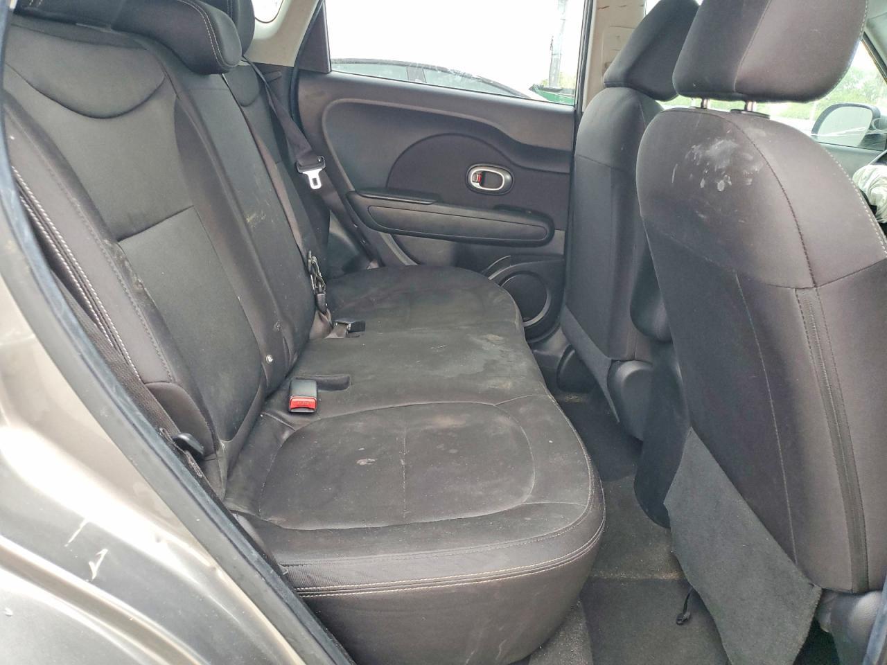 2016 Kia Soul Base - zdjęcie 11