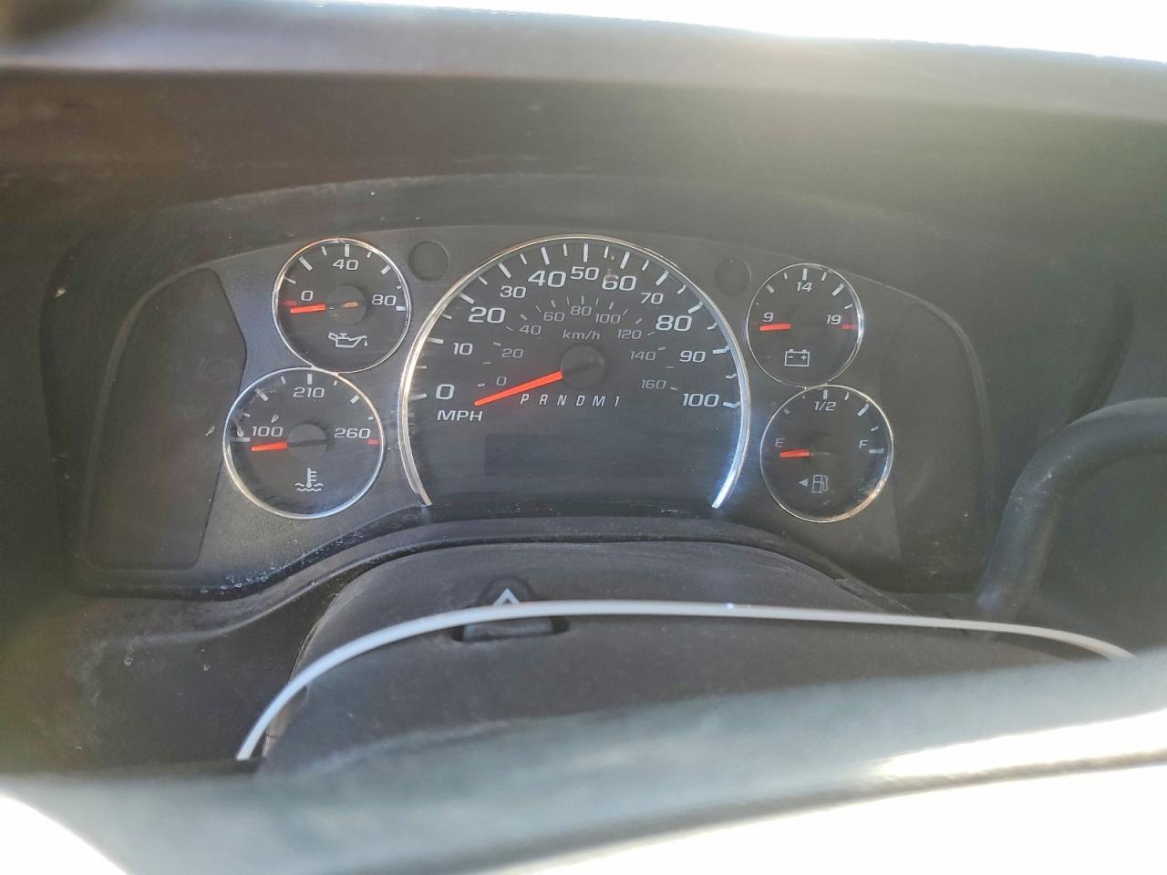 2018 Chevrolet Express G2500 - zdjęcie 9