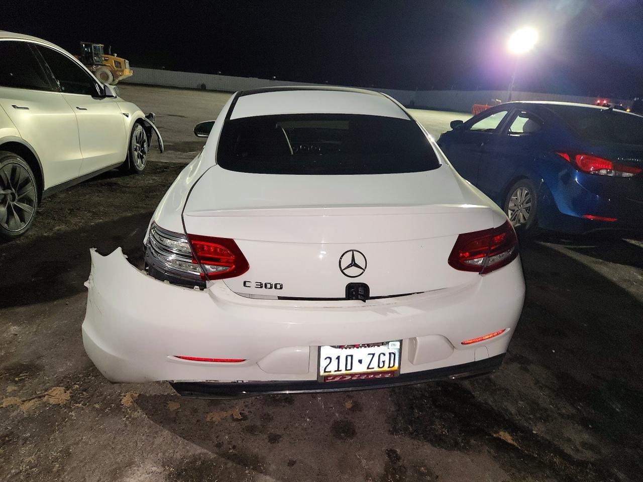 2017 Mercedes-Benz C 300 - zdjęcie 6