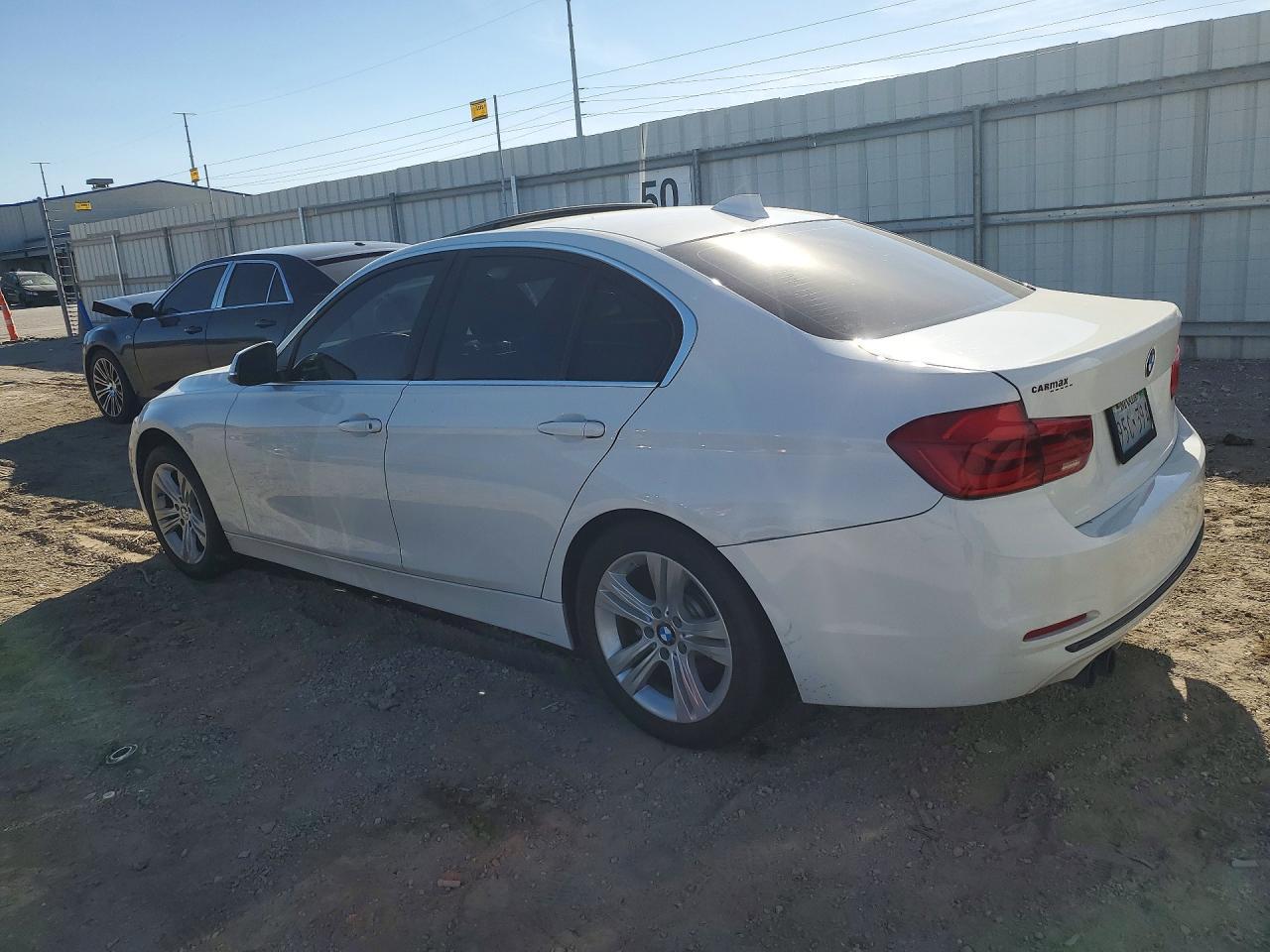 BMW Seria 3 - zdjęcie 2