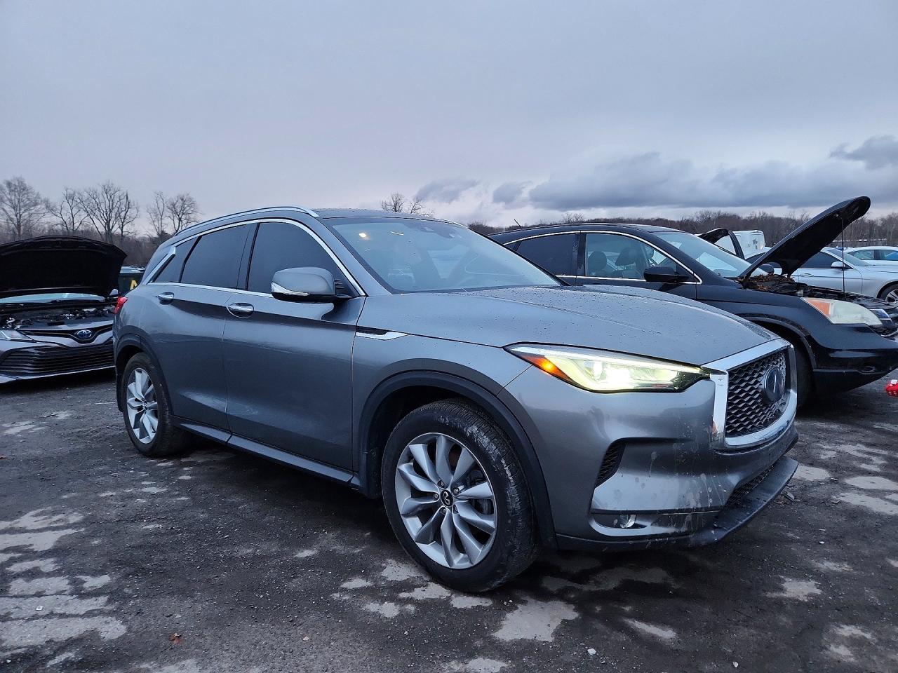 2020 Infiniti Qx50 Luxe - zdjęcie 4
