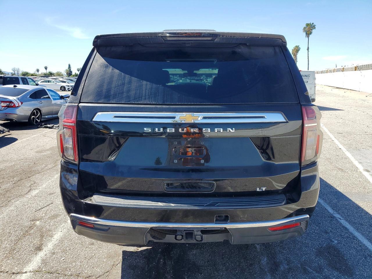 2022 Chev Suburban C - zdjęcie 6