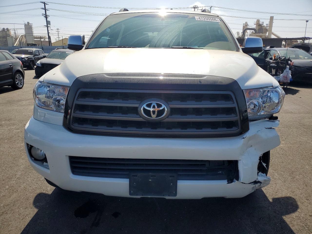 2013 Toyota Sequoia Platinum - zdjęcie 5