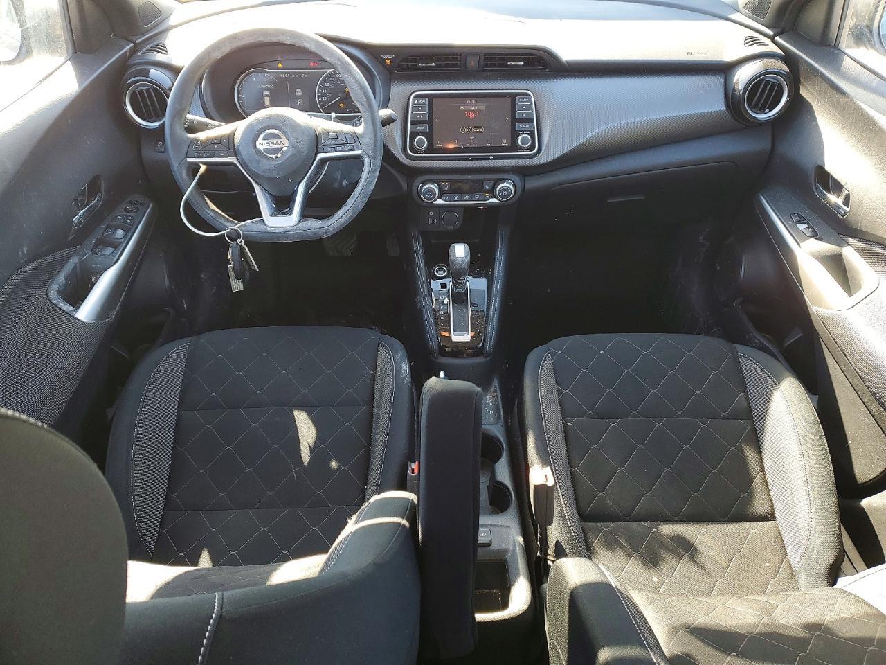2019 Nissan Kicks S - zdjęcie 8