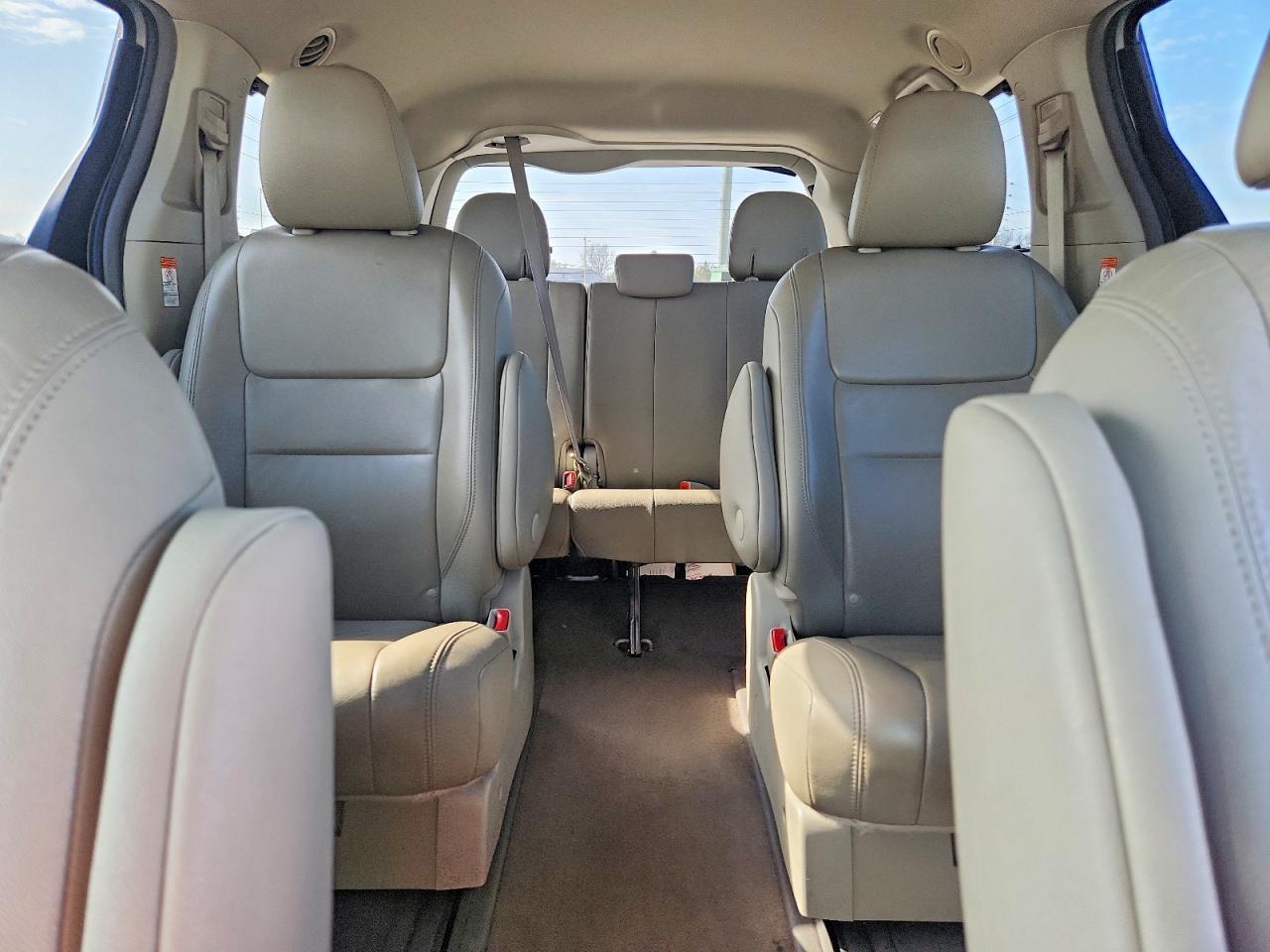 2017 Toyota Sienna Xle 7-Passenger - zdjęcie 10