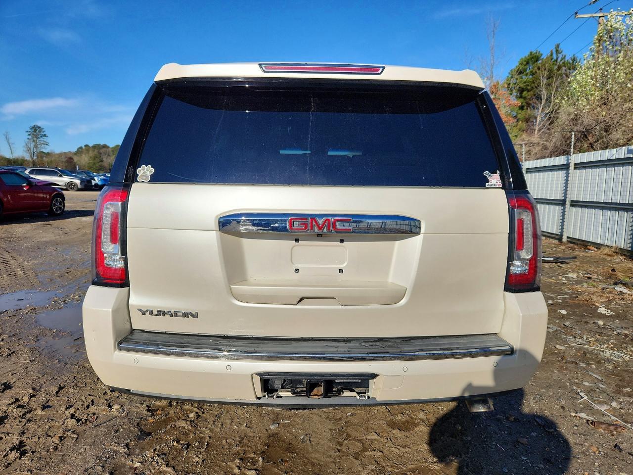 2015 GMC Yukon Denali - zdjęcie 6