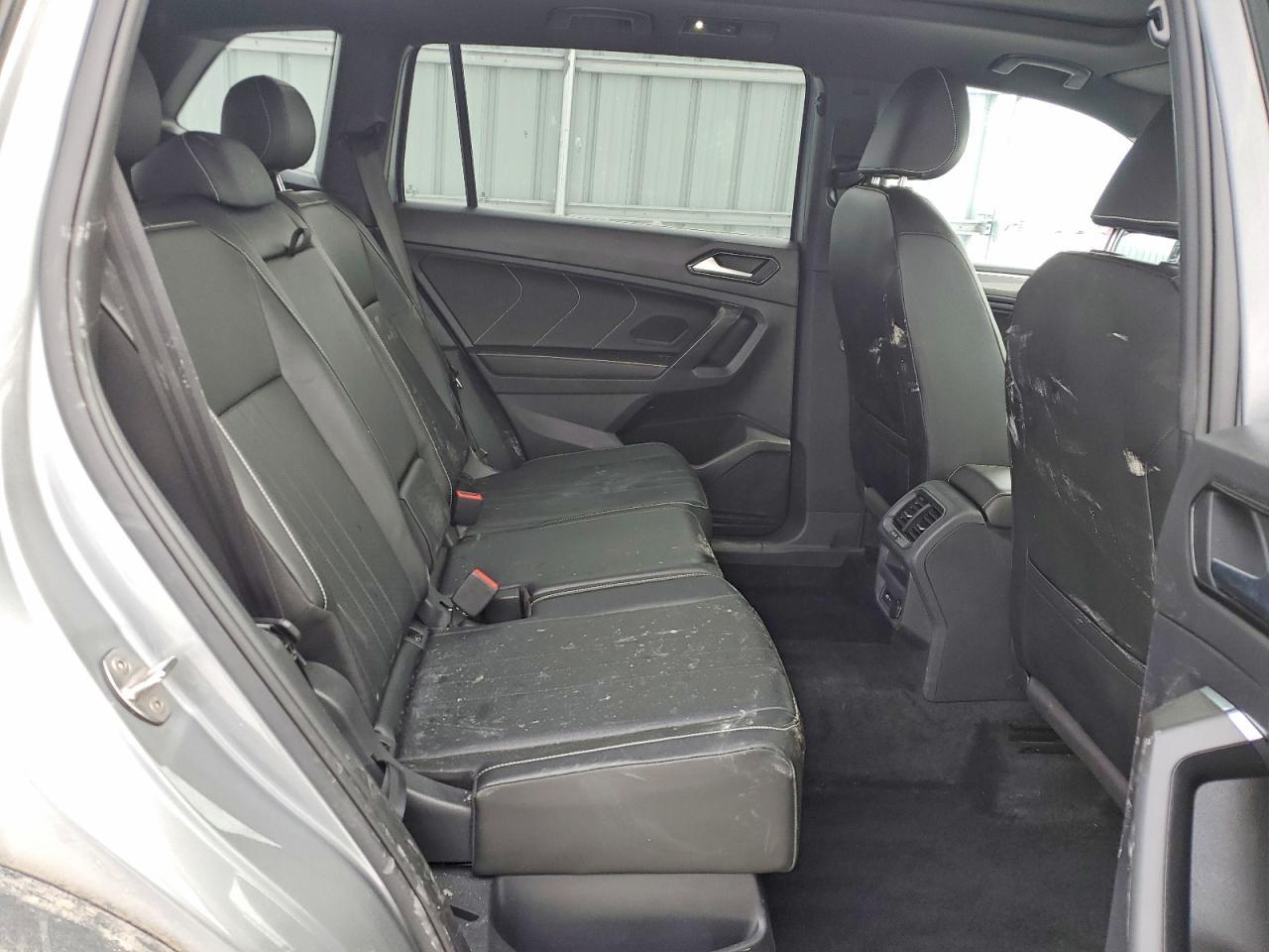 2022 Volkswagen Tiguan Se R-Line Black - zdjęcie 11