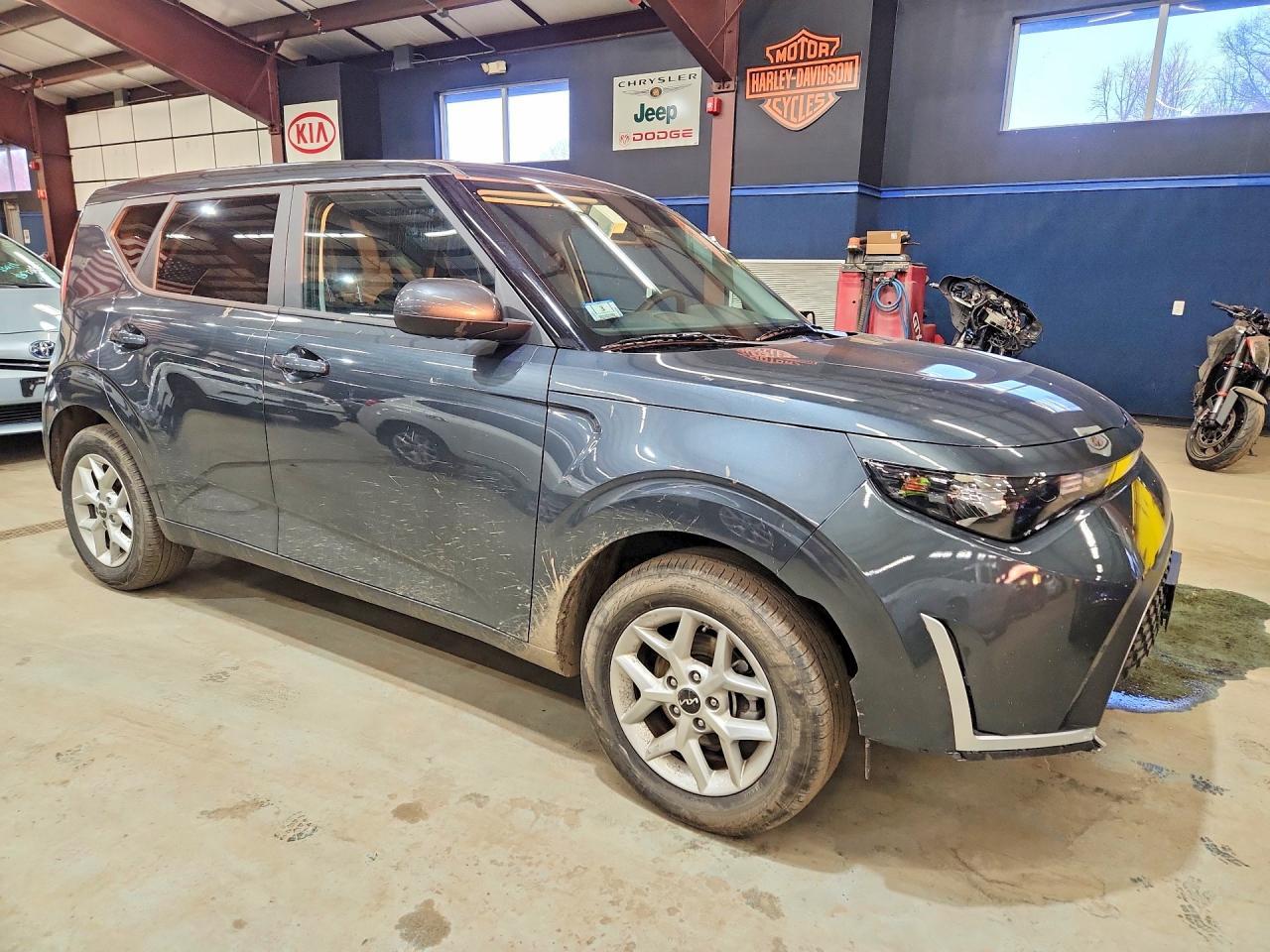 2025 Kia Soul Lx - zdjęcie 4