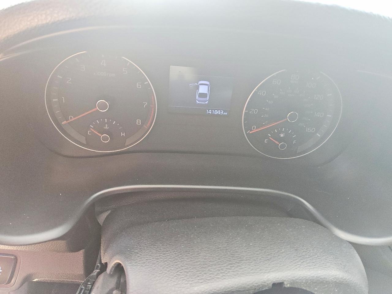 2020 Kia Forte Lxs - zdjęcie 9