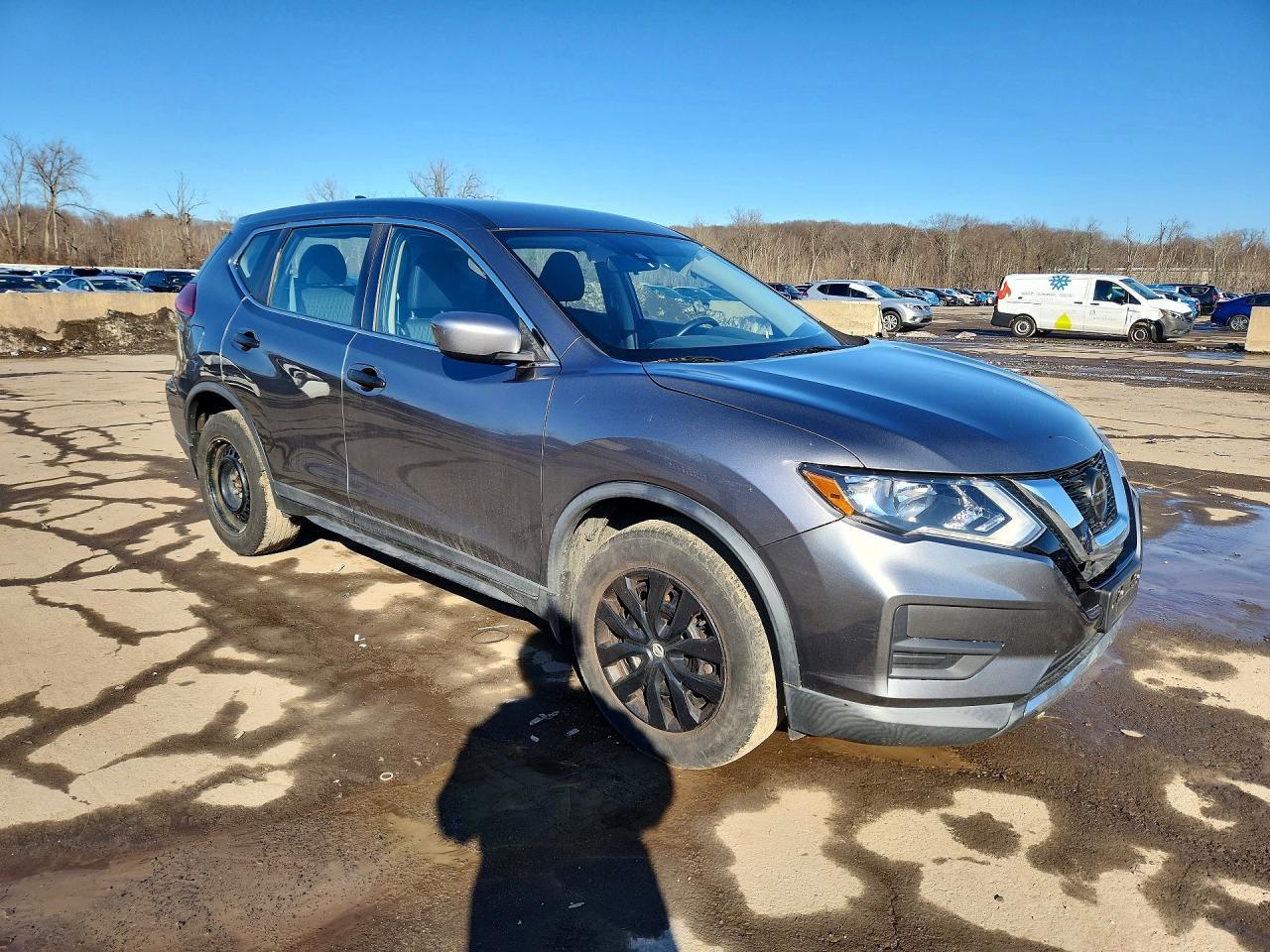 2019 Nissan Rogue S - zdjęcie 4
