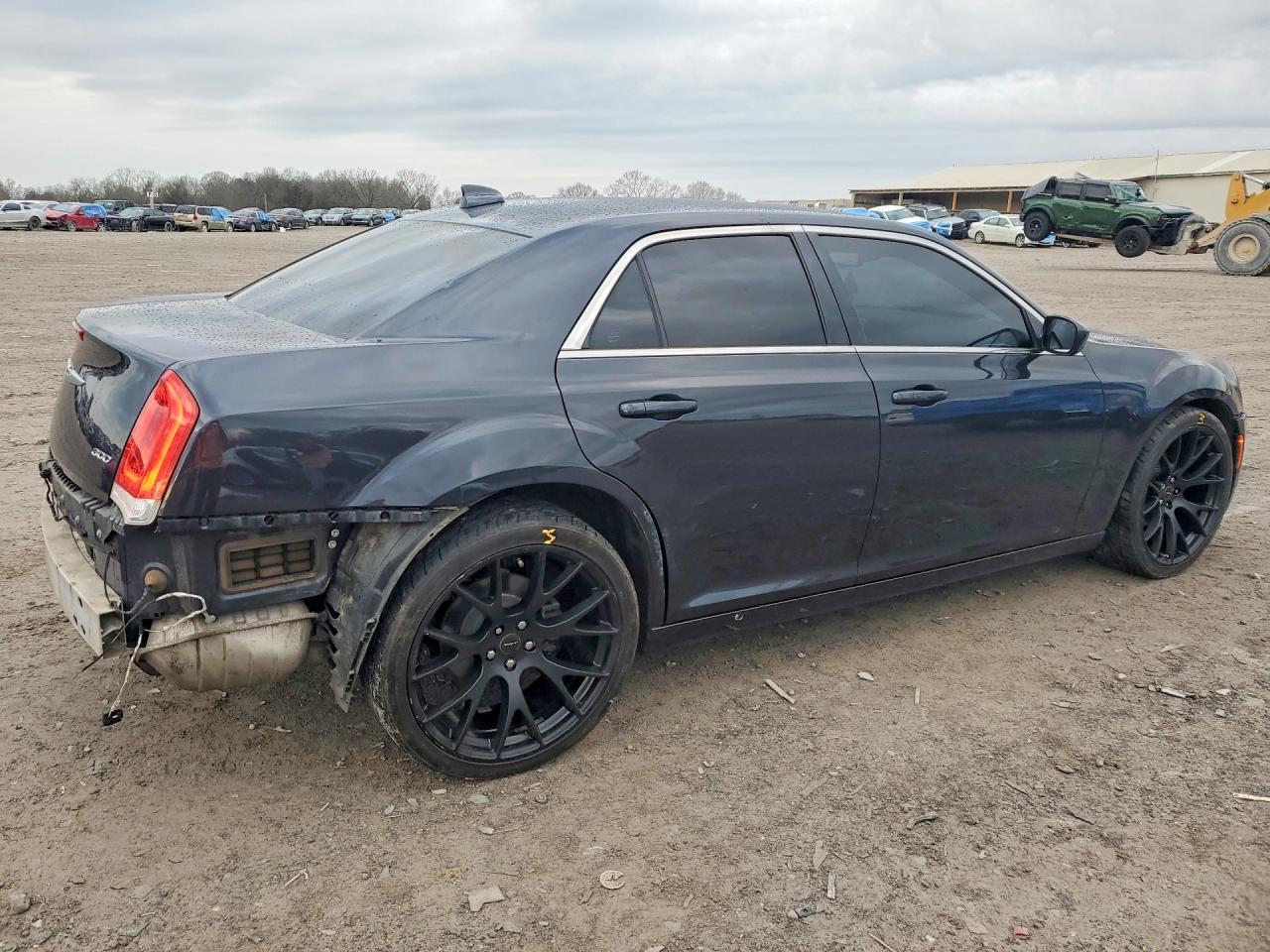 2017 Chrysler 300 Limited - zdjęcie 3